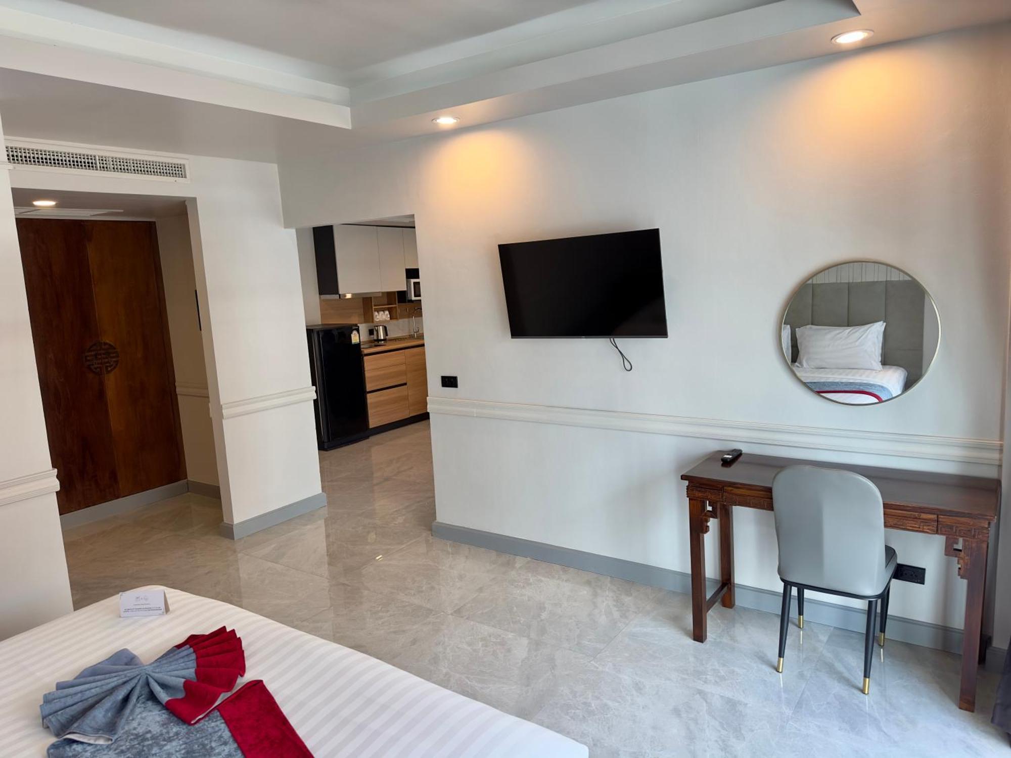 Grand Orlov Apart Hotel Patong Eksteriør billede